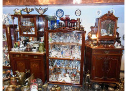 Магазин-салон Антиквариат