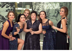Dom Modnoy Odezhdy Viola