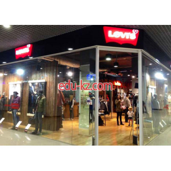 Levi's