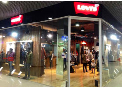 Levi's
